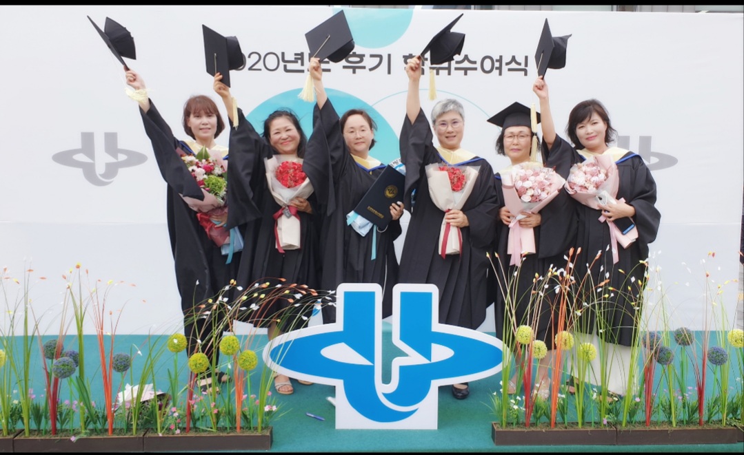 졸업사진1.jpg 첨부 이미지